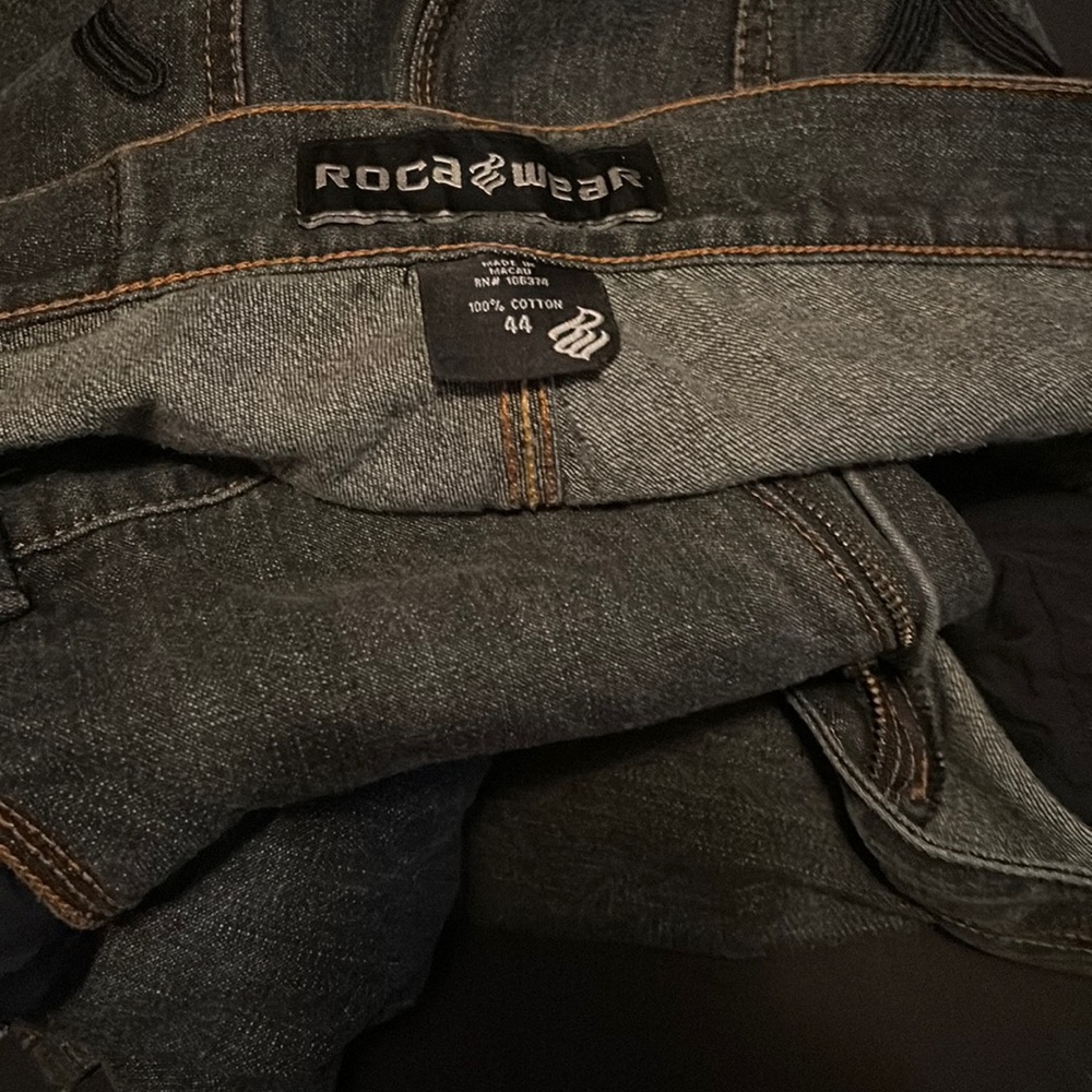 Roca Wear jeans size 44